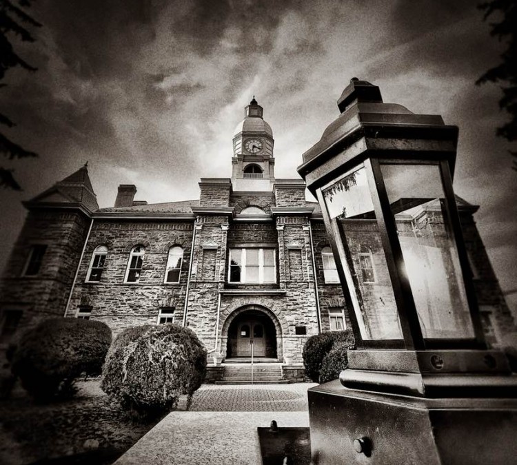 historic-pulaski-county-courthouse-museum-photo